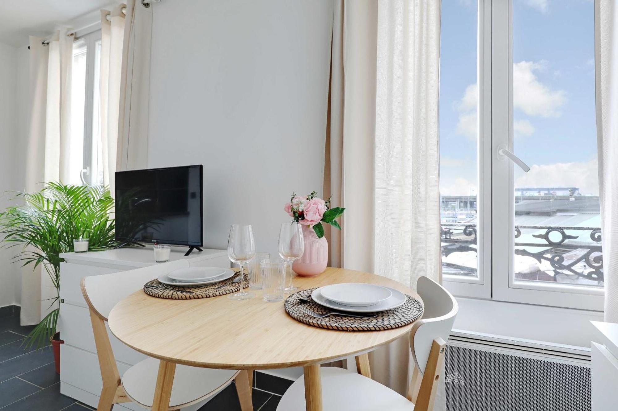 Cmg - Residence Edouard Vaillant Pantin Eksteriør billede